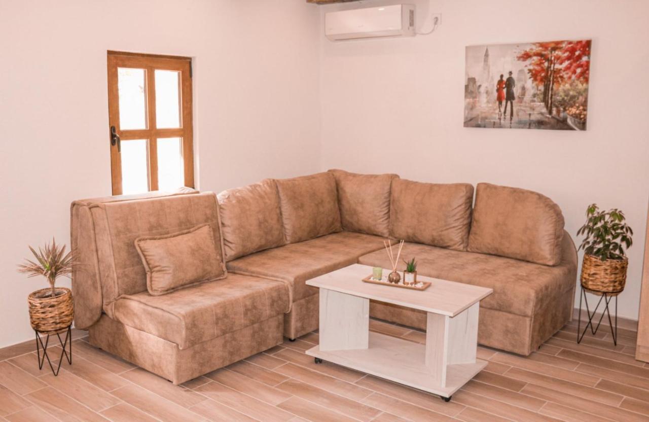 Apartmani Dumezic Bar Eksteriør bilde