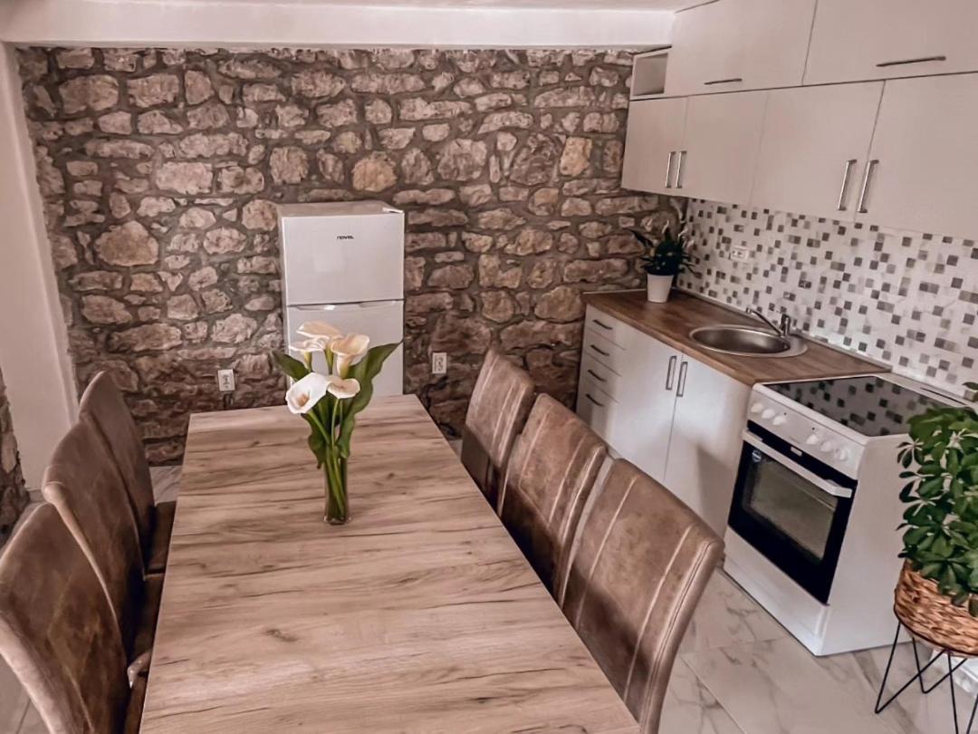 Apartmani Dumezic Bar Rom bilde