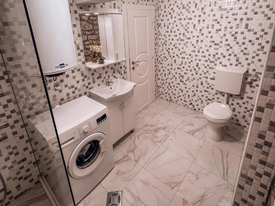 Apartmani Dumezic Bar Rom bilde